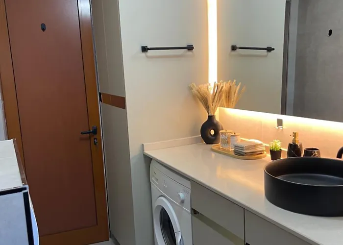 A&b * Golem (Tirana)