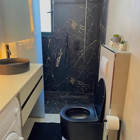 Apartament A&b Golem (Tirana)